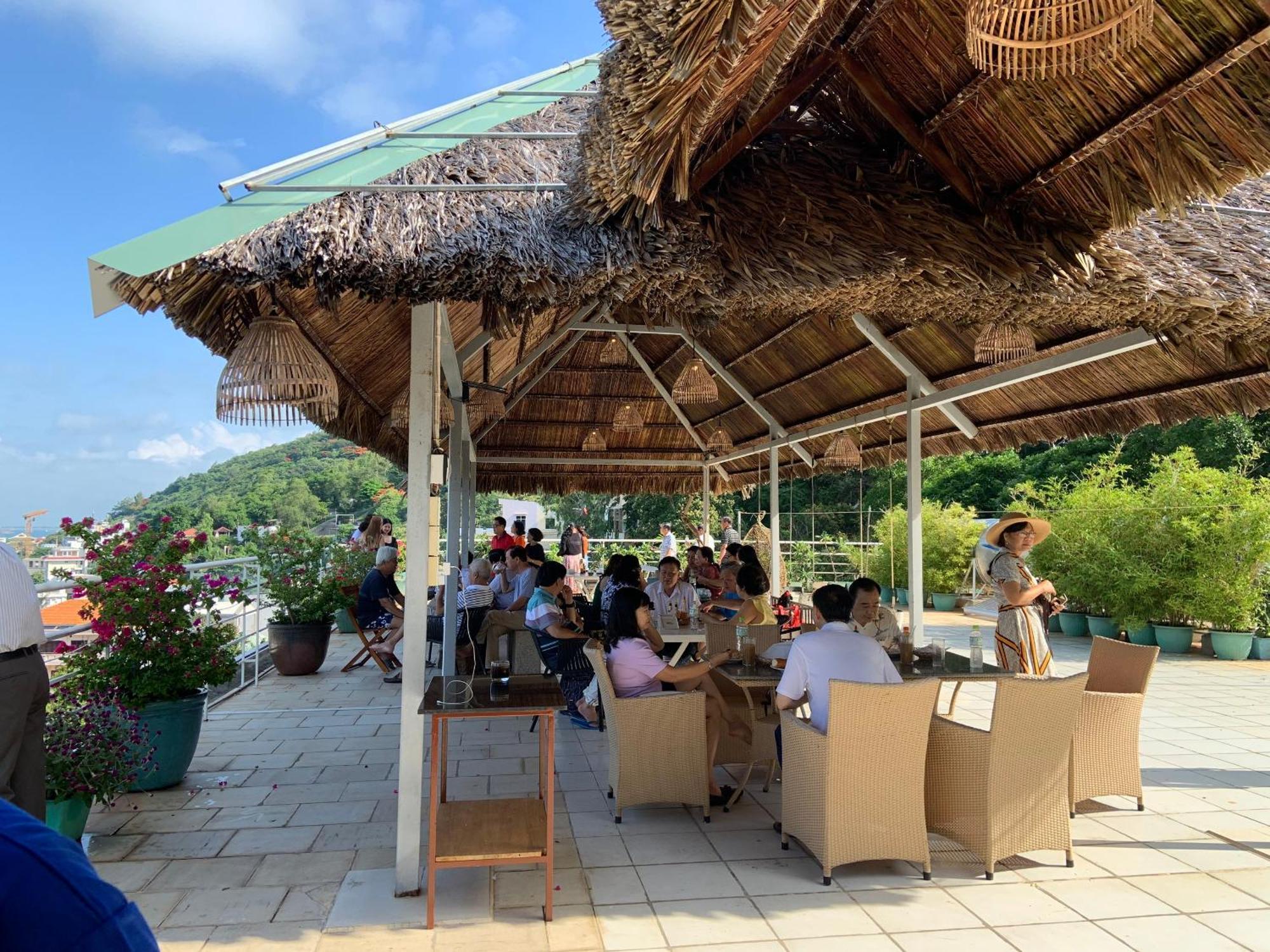 Ananas Beach Hotel Vung Tau Luaran gambar